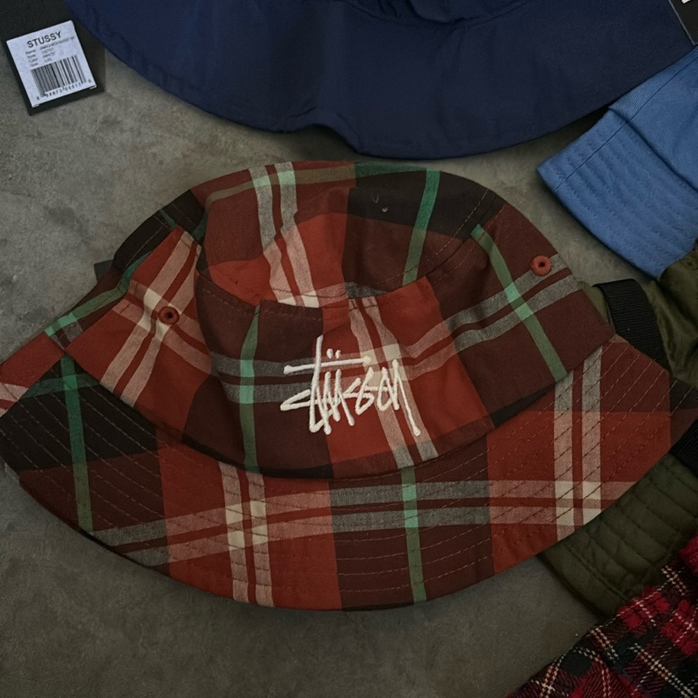 COPY - Stussy bucket hat